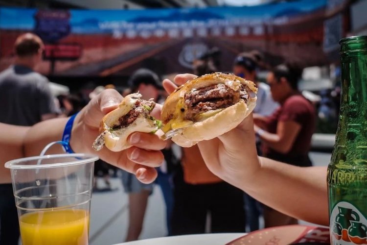 TBJ Chinese: 风起云涌，2020会是北京疯狂汉堡年吗？(A Crazy Year for Burgers)