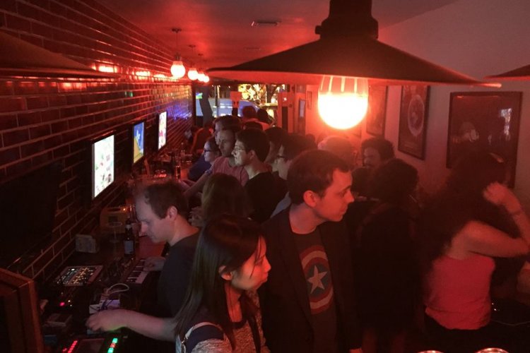 DP Breaking: Popular Beiluogu Xiang Gaming Bar 8 Bit to Close This Weekend; Will Hold Goodbye Party Jan 27