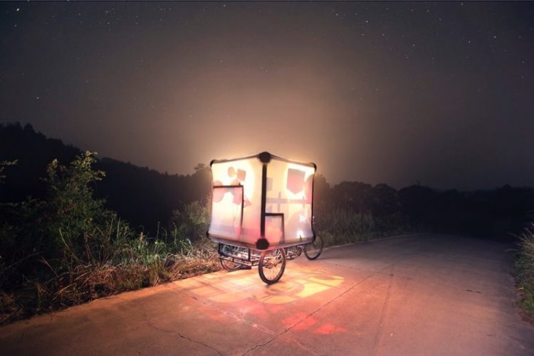 From New York to Beijing On a Chinese Tricycle: Q&amp;A With Artist Niko De La Faye Ahead of Dec 7 Film Screening at Aotu Space 