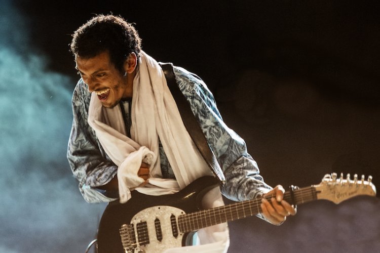 Desert Rock Legend Bombino Talks Being A Refugee, Surviving War, and Sharing the Stage With Robert Plant Ahead of Dec 12 Yugong Yishan Gig