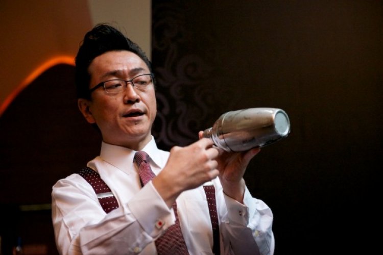 Famed Japanese Mixologist Hidetsugu Ueno to Guest at Infusion Room, Nov. 8-9