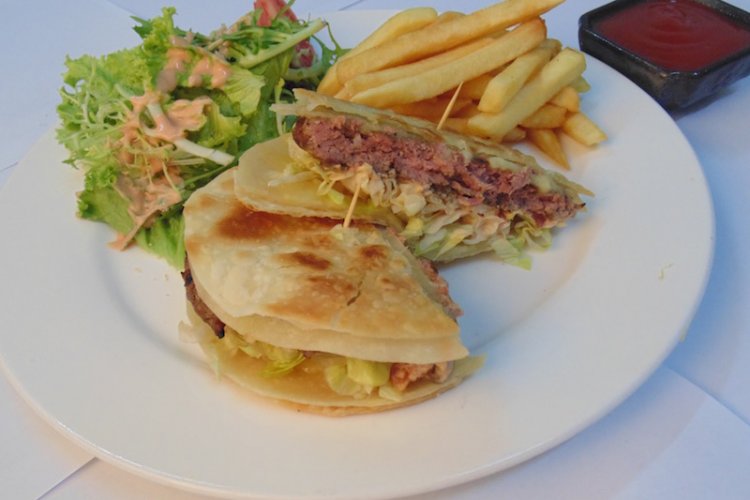 Grilled: Luga&#039;s Classic and Quesadilla Burgers  