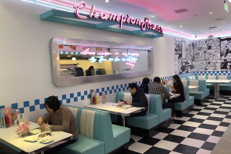 This 50’s Style Diner Will Leave You Saying “Hot Diggity Dog”