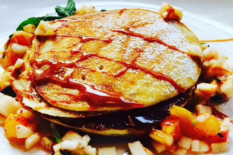 Slow Boat Brewpub Launches Moreish Brunch with Pancakes, Waffles, Sausages and More on Weekends