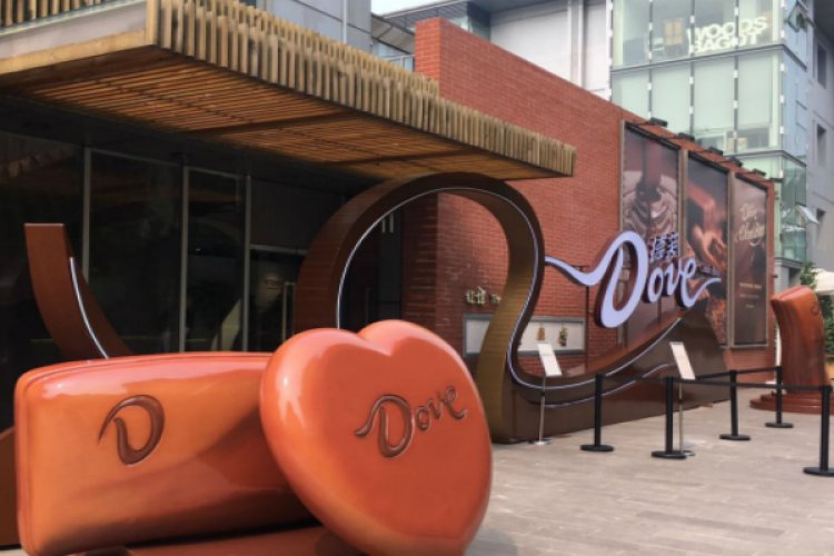 Following Magnum's Success Last Year, Dove's Pop-Up Choc Bar Might Not Be So Lucky