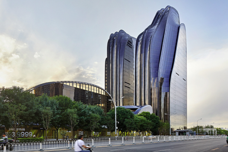 First Look at Chaoyang Park’s New Alien-Like Central Park Plaza