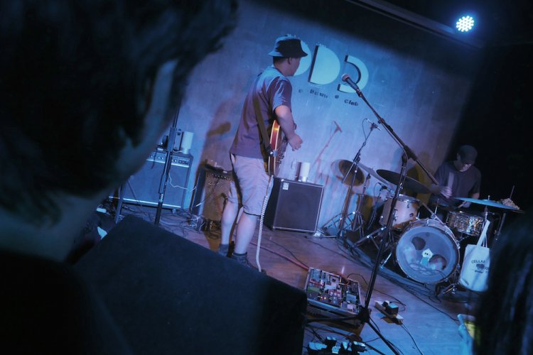 Noise Pollution: Glow Curve, Tang Huabin, Foster Parents, Eric Allen, The White Tulips, Boss Cuts Noise Pollution: Glow Curve, Tang Huabin, Foster Parents, Eric Allen, The White Tulips, Boss Cuts