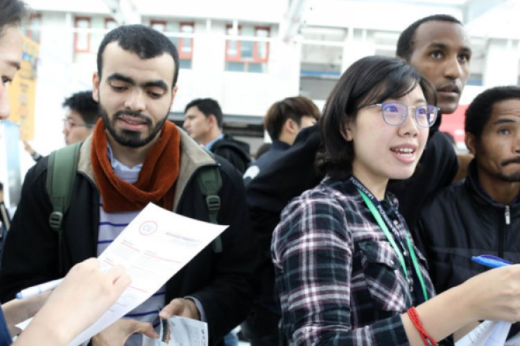 Almost Half a Million International Students Studied in China Last Year