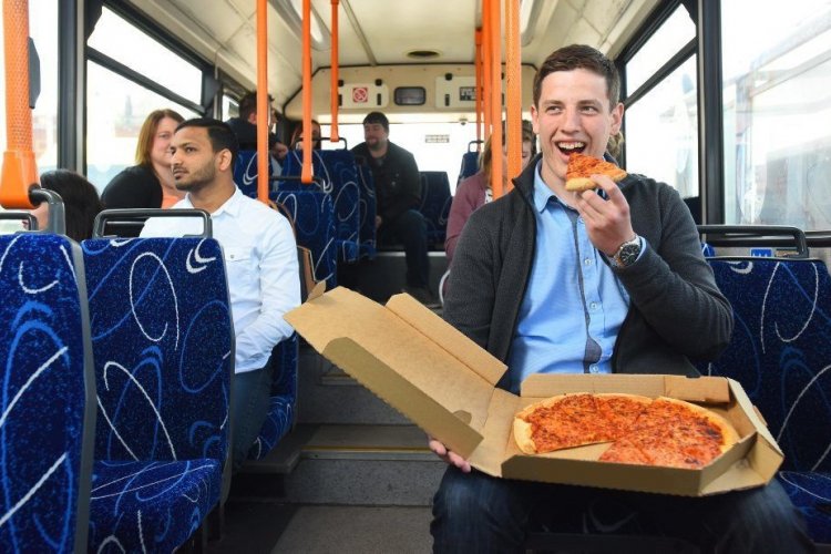 How to Get to This Weekend&#039;s Pizza Fest (the Shuttle Bus Edition)
