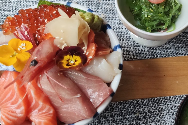 R1 Sashimi on Rice and Everything Nice at Tsukiji Uni Donburi
