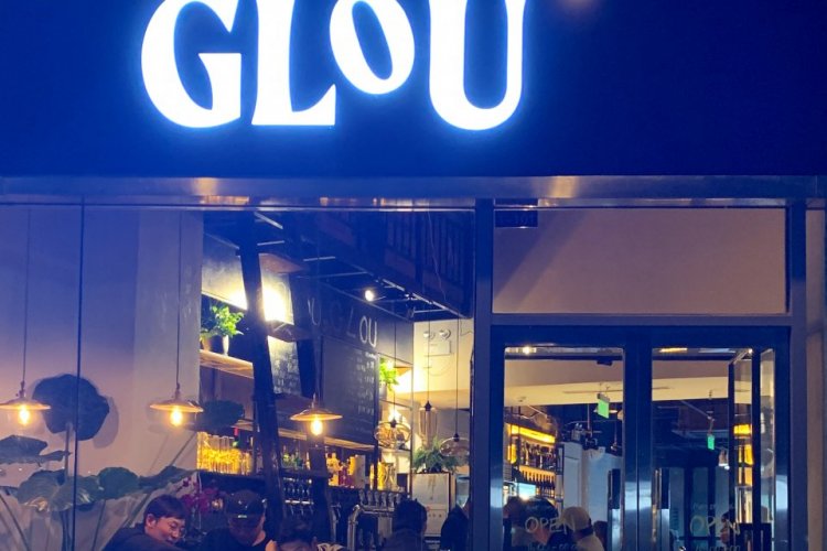 Booze News: Glou Closes, Cold Weather Drinks, Halloween Brews