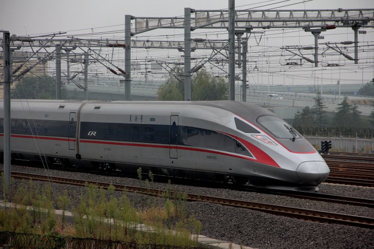 Quiet on the Rails: &quot;Silent Cars&quot; Debut on Some High-Speed Trains