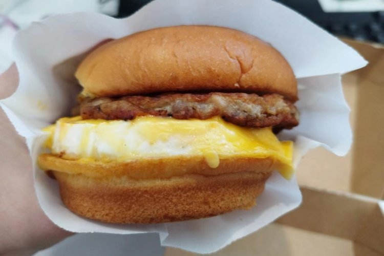 Upgrade Your Brekkie with These New BJ Breakfast Sandwiches
