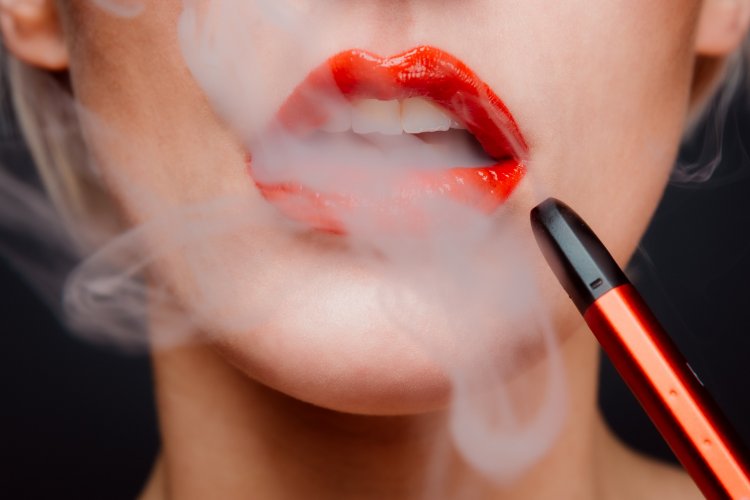 China Set to Ban Sale of Non-Tobacco Flavored Vapes