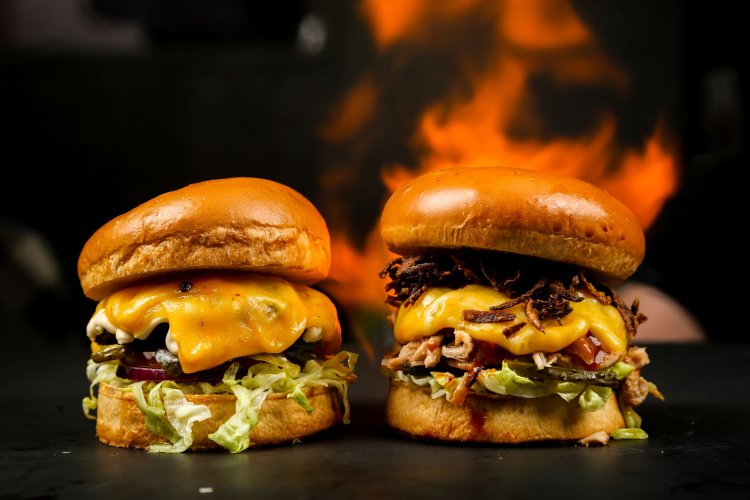 Who's Opened and Who's Closed on the Burger Scene This Year?