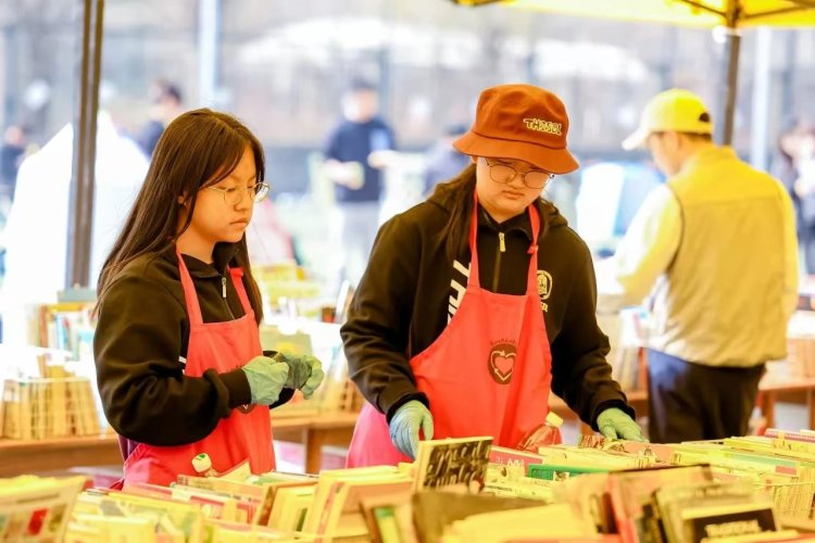 Don&#039;t Miss the Next Roundabout Book Fair at BIBA on May 10