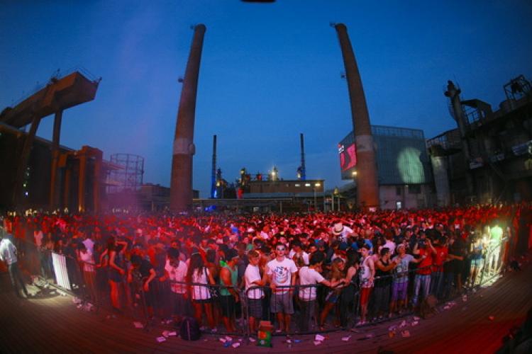 The Beijing Soundcloud: INTRO 2013 Bass Stage Lineup