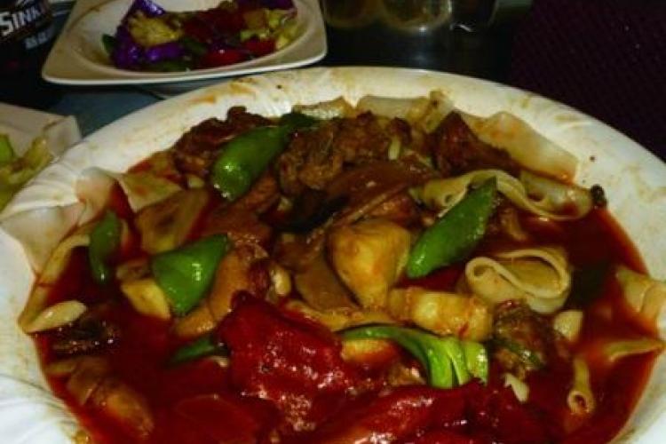 Alleyway Gourmet: Xinjiang Fanzhuang 