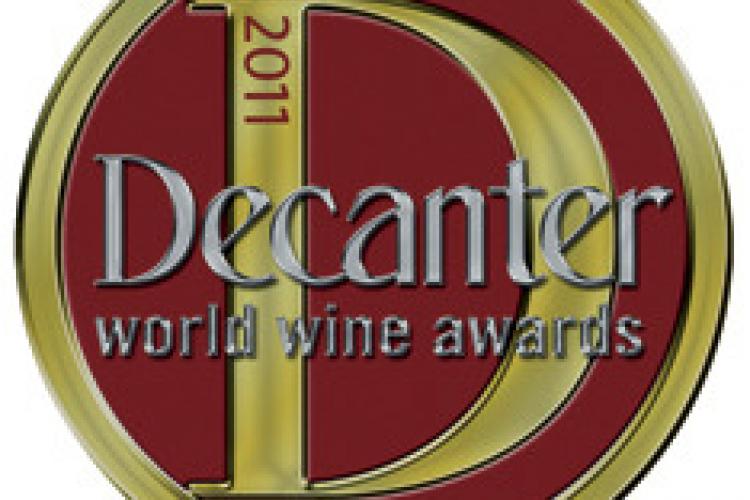 Chinese Wines Triumph in Decanter Awards