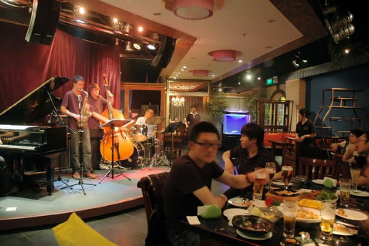 New Openings: Jimmy’s Thai Kitchen & Lounge New Openings: Jimmy’s Thai Kitchen & Lounge