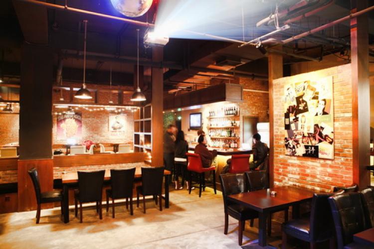 Well-Rounded: The Loop Livens Up Shuangjing 