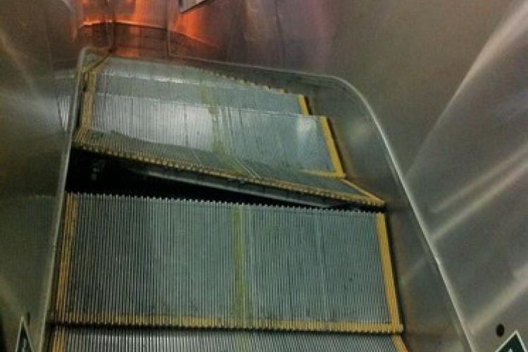 I Think I&#039;ll Take the Stairs: Beijing&#039;s Escalators Don&#039;t Check Out