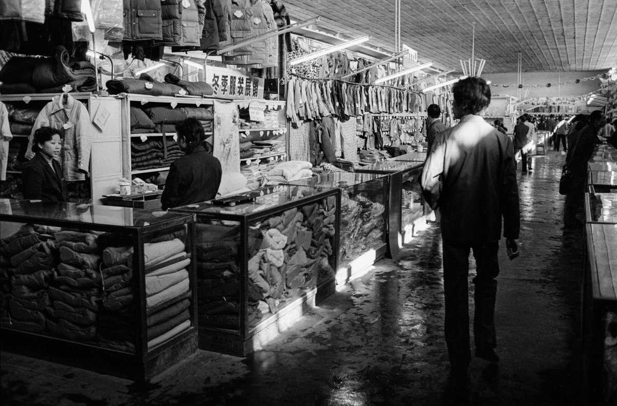 Displays were full but the range of goods on offer and the zest of the sales assistants were limited - Beijing, 1985