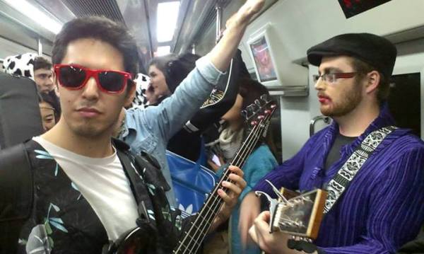 subway_halloween_party_beijing1.jpg