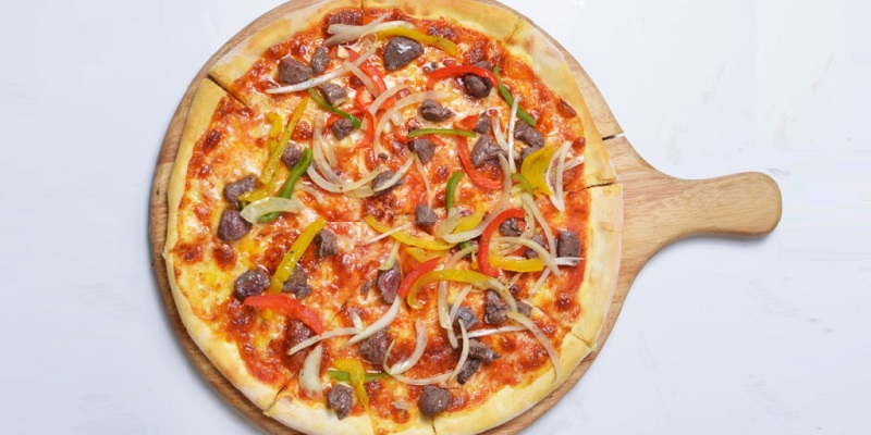 Luga&#039;s Aims at Value With It&#039;s Neapolitan Pizzas