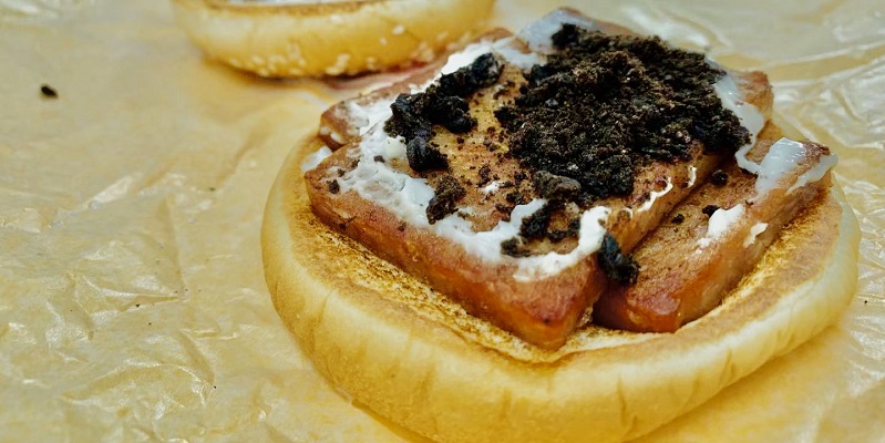 McDonalds Unveils New Spam Oreo Burger in China