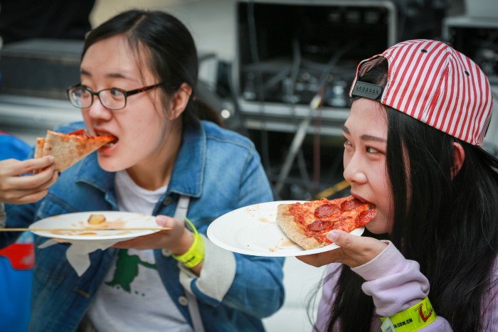 Pizza Cup Deals: Where and When to Try Your 2014 Pizza Cup Contestants