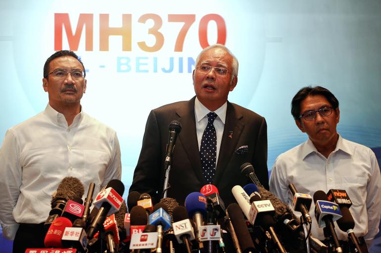 Malaysia Confirms Aircraft Debris Found on Reunion Island Is from MH370: Report