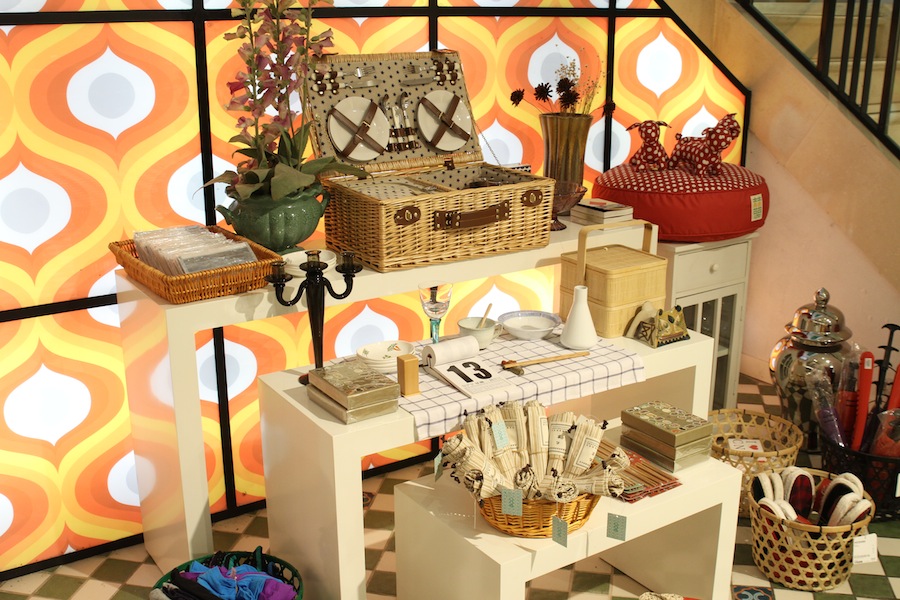 Guangfu Museum Shop: This Belongs in a Museum ... Shop