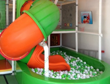 Lazyroo Kids Café: A Place Parents Can Enjoy While Kids Play