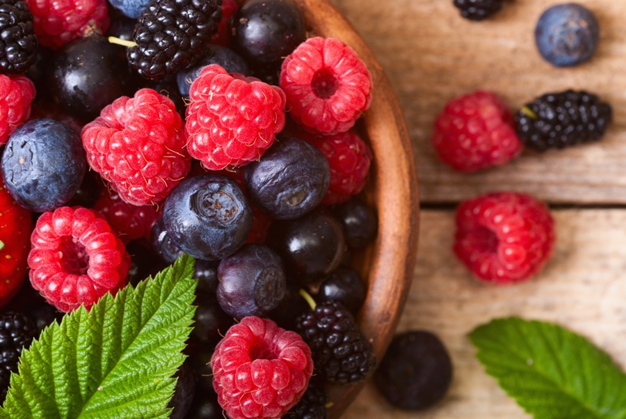 Eat the Beijing Smog Out of Your System by Feasting on Antioxidants and TCM Remedies
