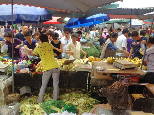 Underrated Beijing: Chaowai Convenience Morning Market