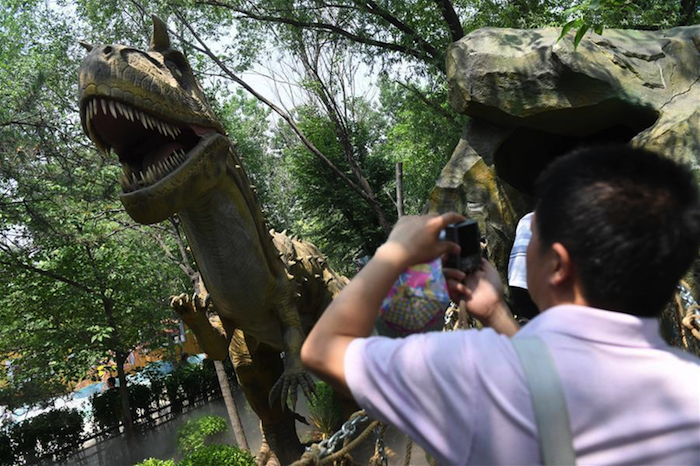 Shijingsan Amusement Park Now Provides a Lackluster Looking Jurassic Adventure 