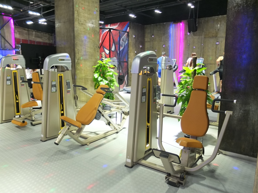 Sweat and Surprises: Coco Mangga Gym in Sanlitun Soho