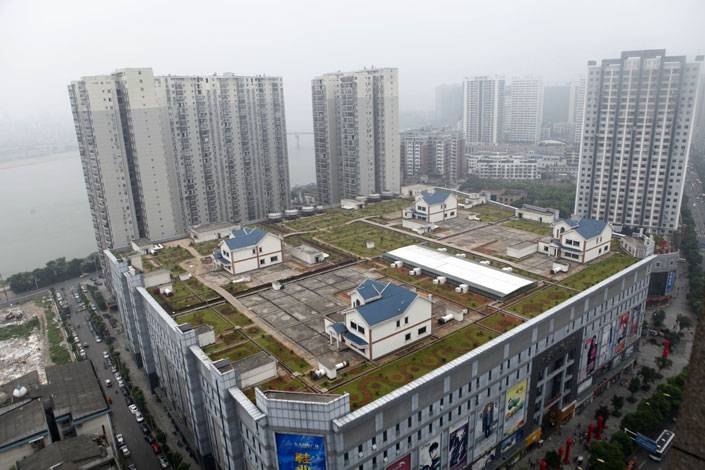 Bumpy Road Ahead for Beijing&#039;s Gated Compounds?