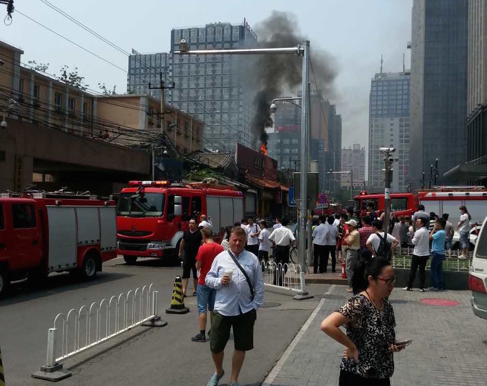 Breaking: Jianguomen Fire Causes Backup to Eastern Beijing Traffic