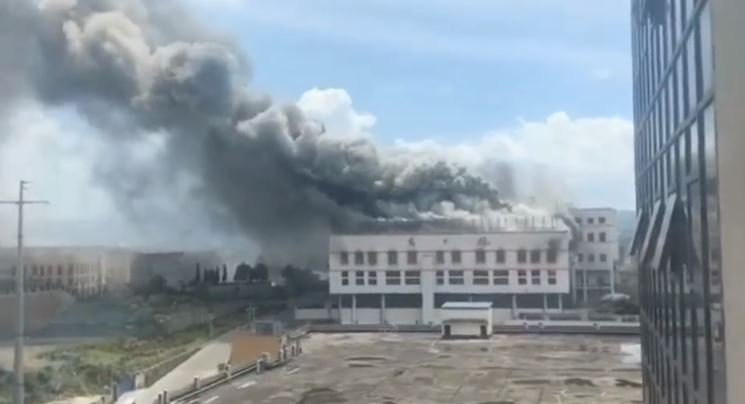 Trending in Beijing: China&#039;s Singleton Cities, Lao Ganma Factory Catches Fire, and a Waterlogged Uncle