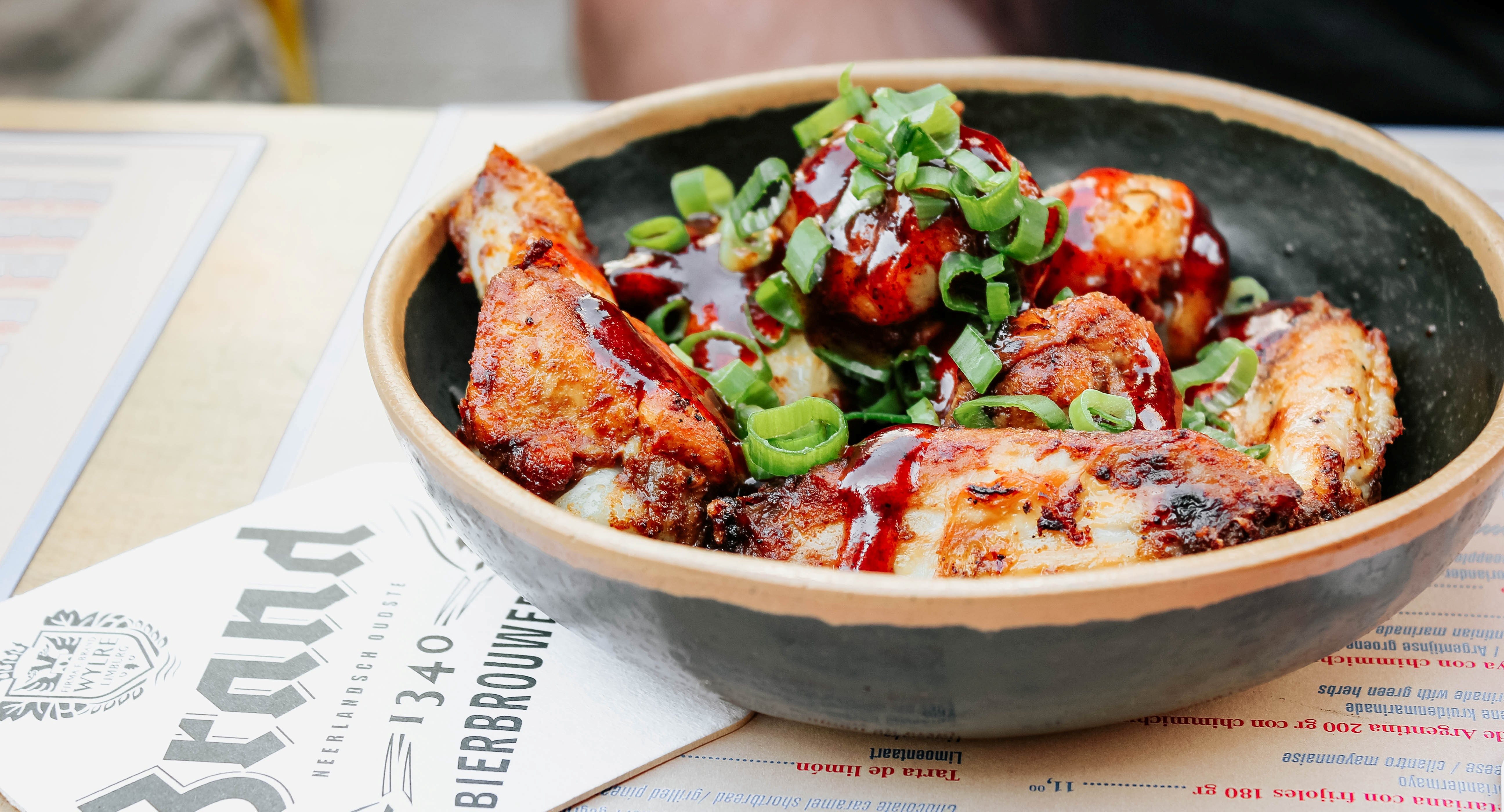 EAT: Wing-Fest at Plan B, Q Mex Opens in World City, Nooxo Closes, Mexican Dinner at The Hutong