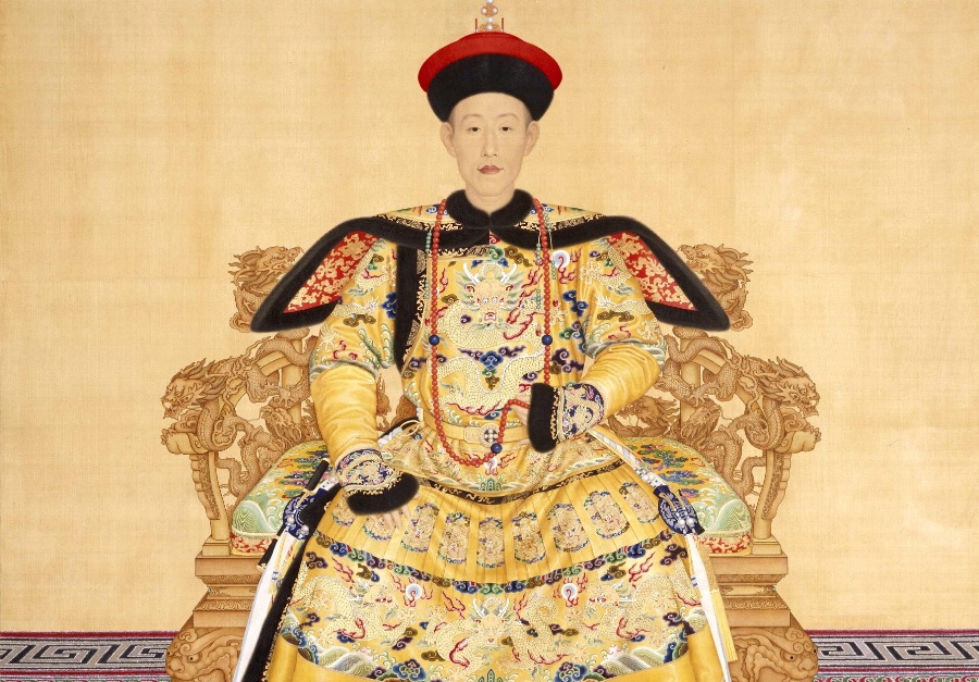 Beijing Emperor and Qing Dynasty Scammer Faces Prisontime in Shenzhen