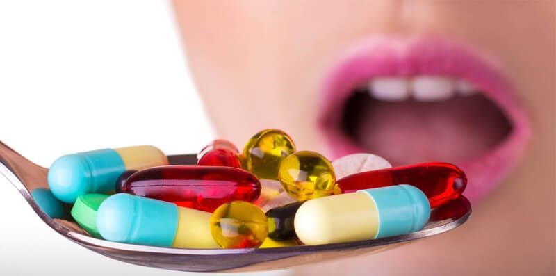 Trending in Beijing: Does Self-Medication Help Virus Treatment, Fake Entry Passes, and WeChat Dark Mode Trending in Beijing: Does Self-Medication Help Virus Treatment, Fake Entry Passes, and WeChat Dark Mode