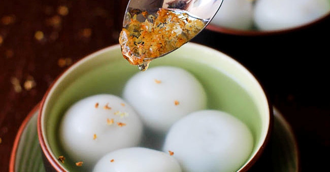 Chinese Cookbook: Celebrate Togetherness With These Glutinous Rice Dumplings (Tangyuan)