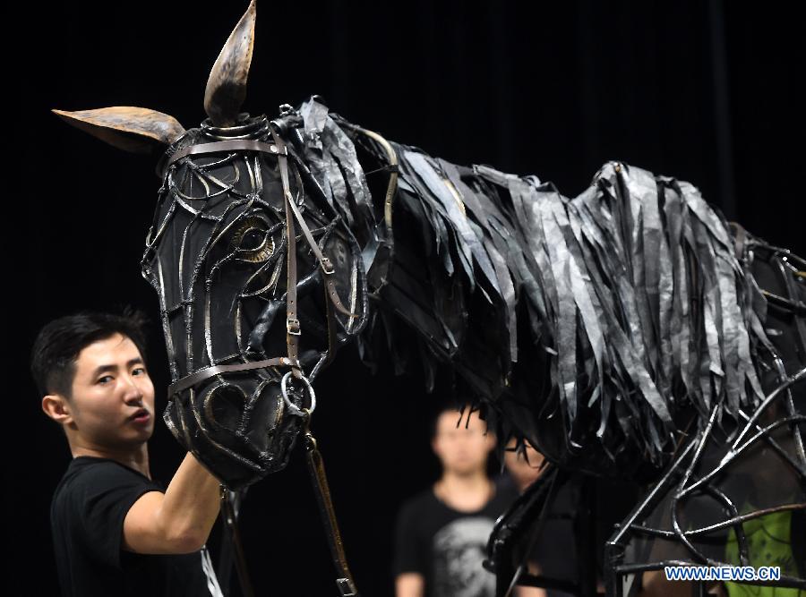 The Award-Winning &#039;War Horse&#039; Returns to Beijing, Aug 6-14