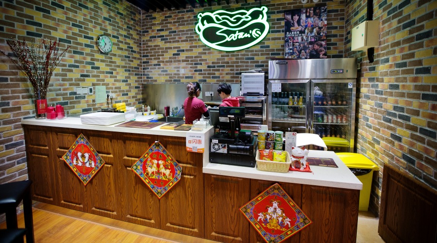 What&#039;s New Restaurants: Satan&#039;s Hot Dog