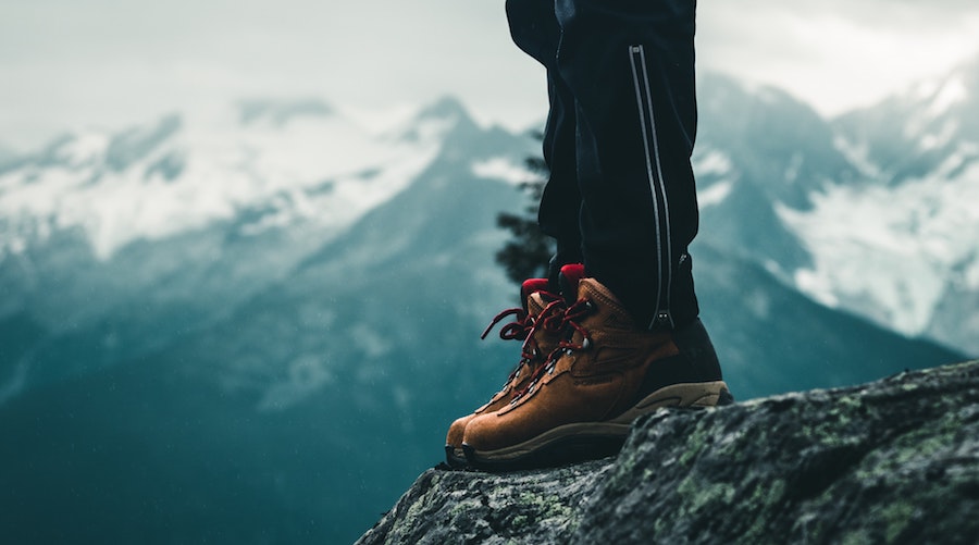 TGIF: Hiking Getaway, Temple Yoga, Photography Workshop