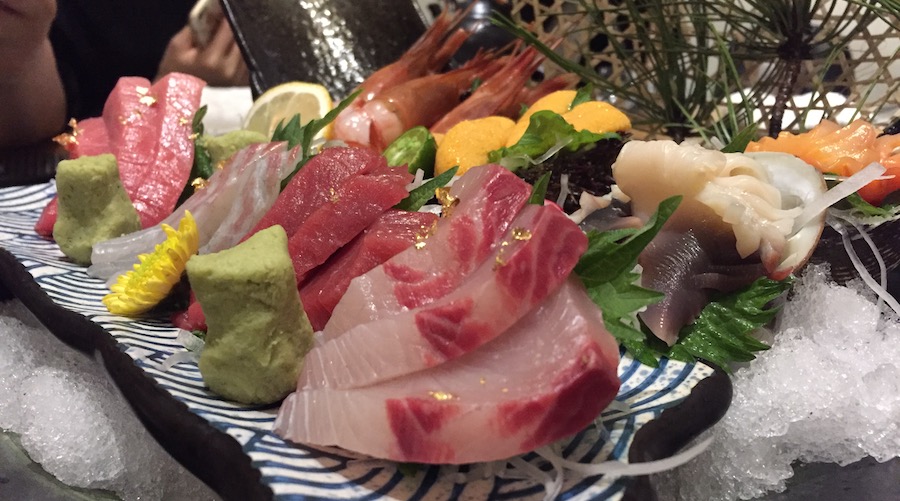 Japanese Restaurant Mizuki Offers Exemplary Sashimi and Tasy Pork Hotpot... for a Price