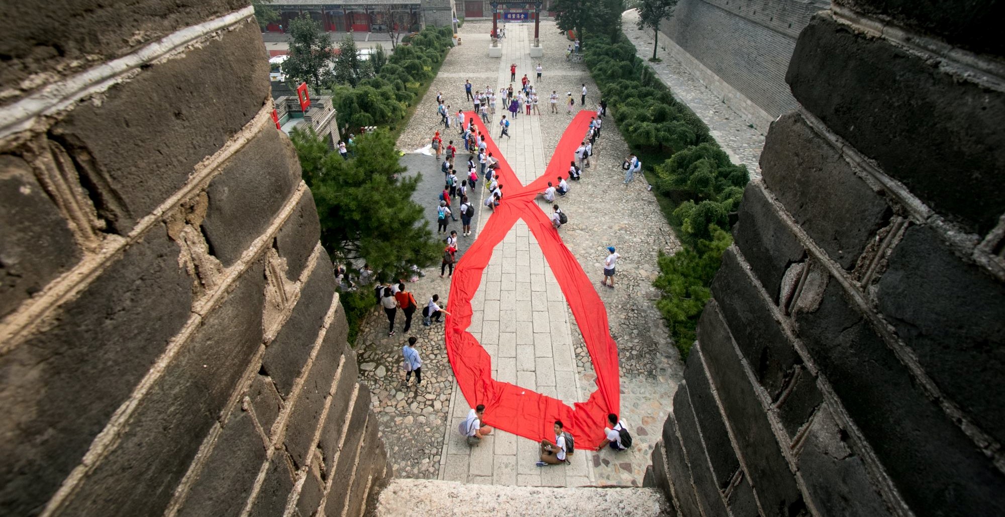 R Sign-ups Now Open for the China AIDS Walk at the Great Wall